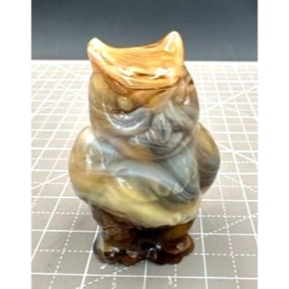 mperial Glass Root Beer & Cream Art Glass Sitting Owl Figure signed #2
